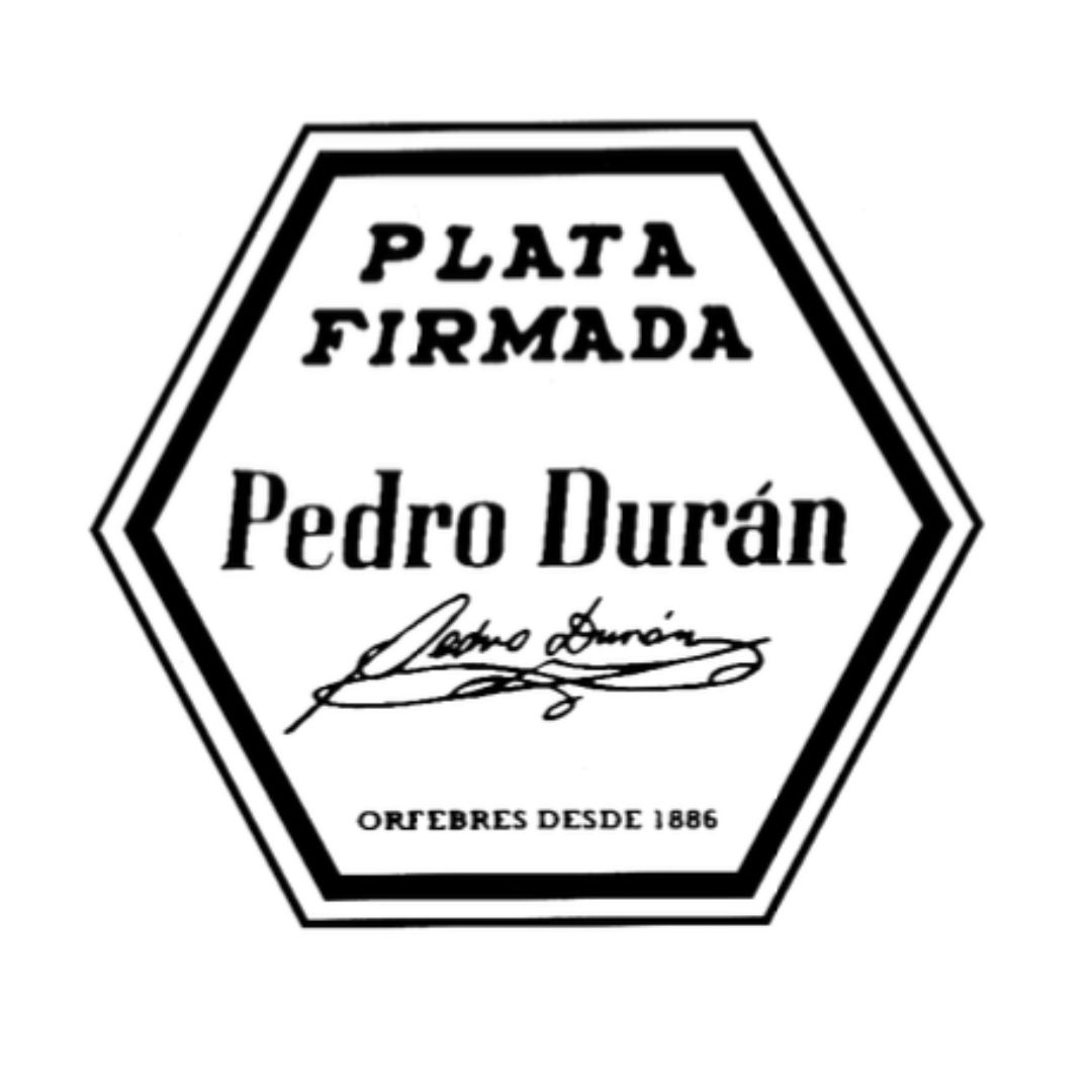 1905

Entra en el Siglo XX como Secretario de la Unión de Fabricantes de Platería de España, nombrado en la primera junta.